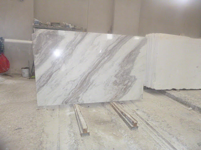 Volakas White Greek Marble type 1 - Image 4